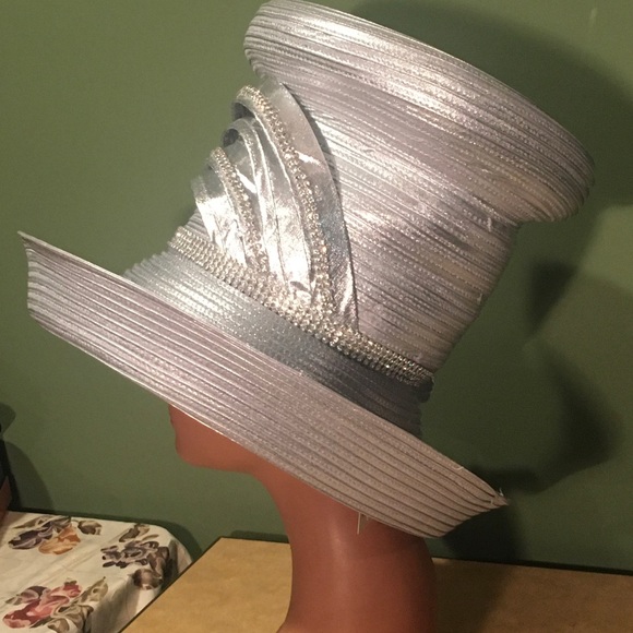 NEW CHARM NY SILVER HAT w Sparkling Rhinestones Church Derby Ascot - Picture 4 of 8